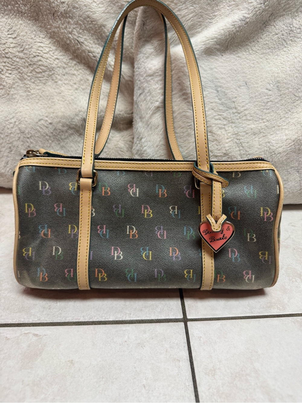 Dooney & Bourke Multicolor DB Logo Barrel Bag Y2K rainbow zipper